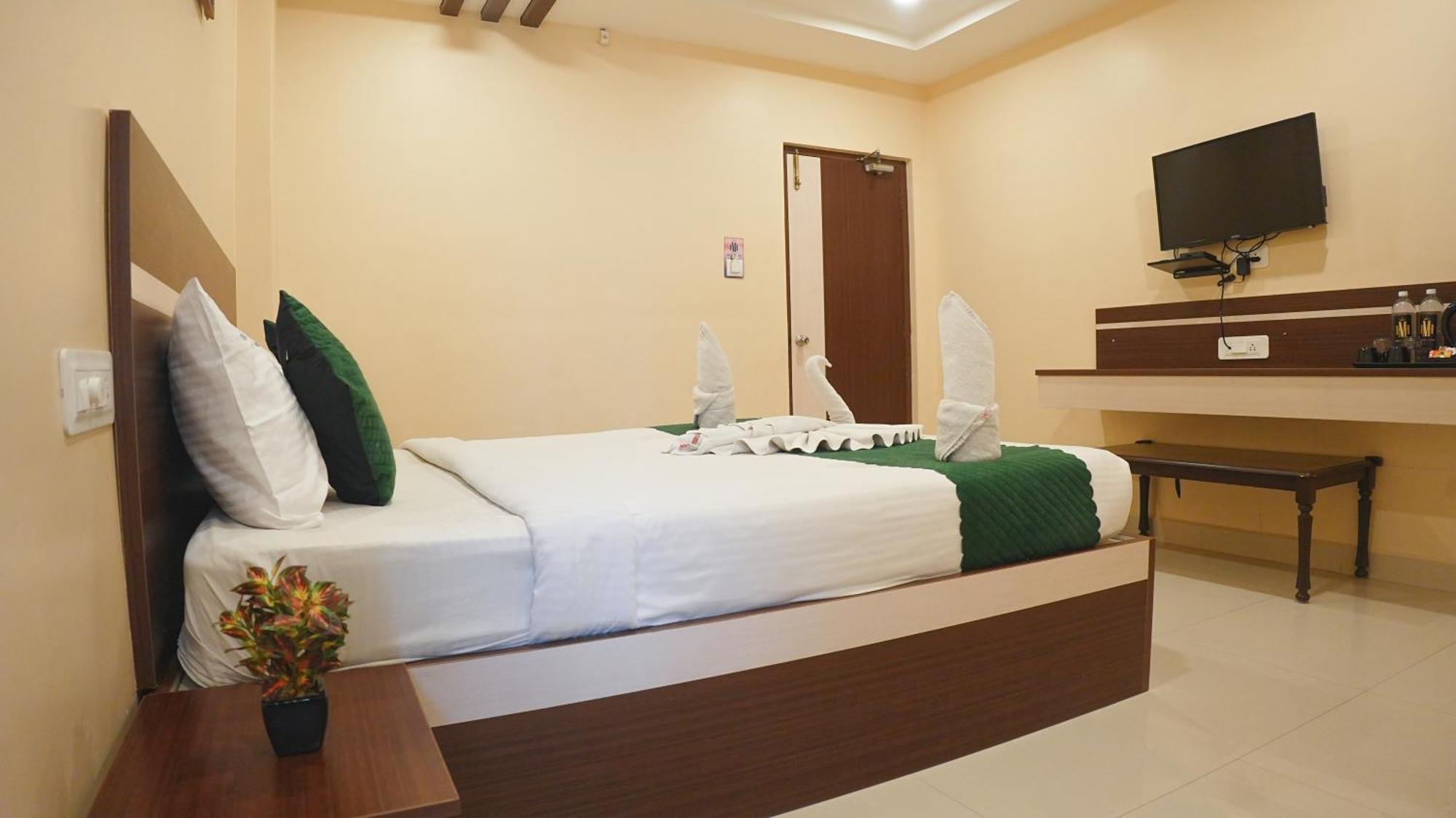 Hotel Mountview Comforts Tirupati Exteriér fotografie