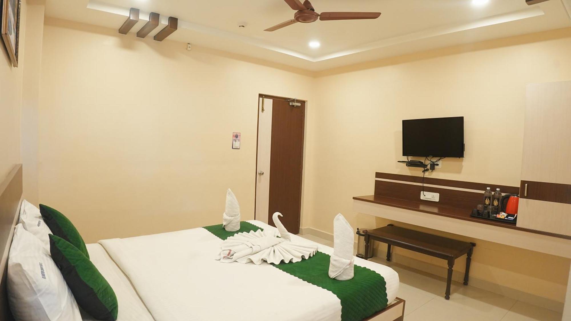 Hotel Mountview Comforts Tirupati Exteriér fotografie