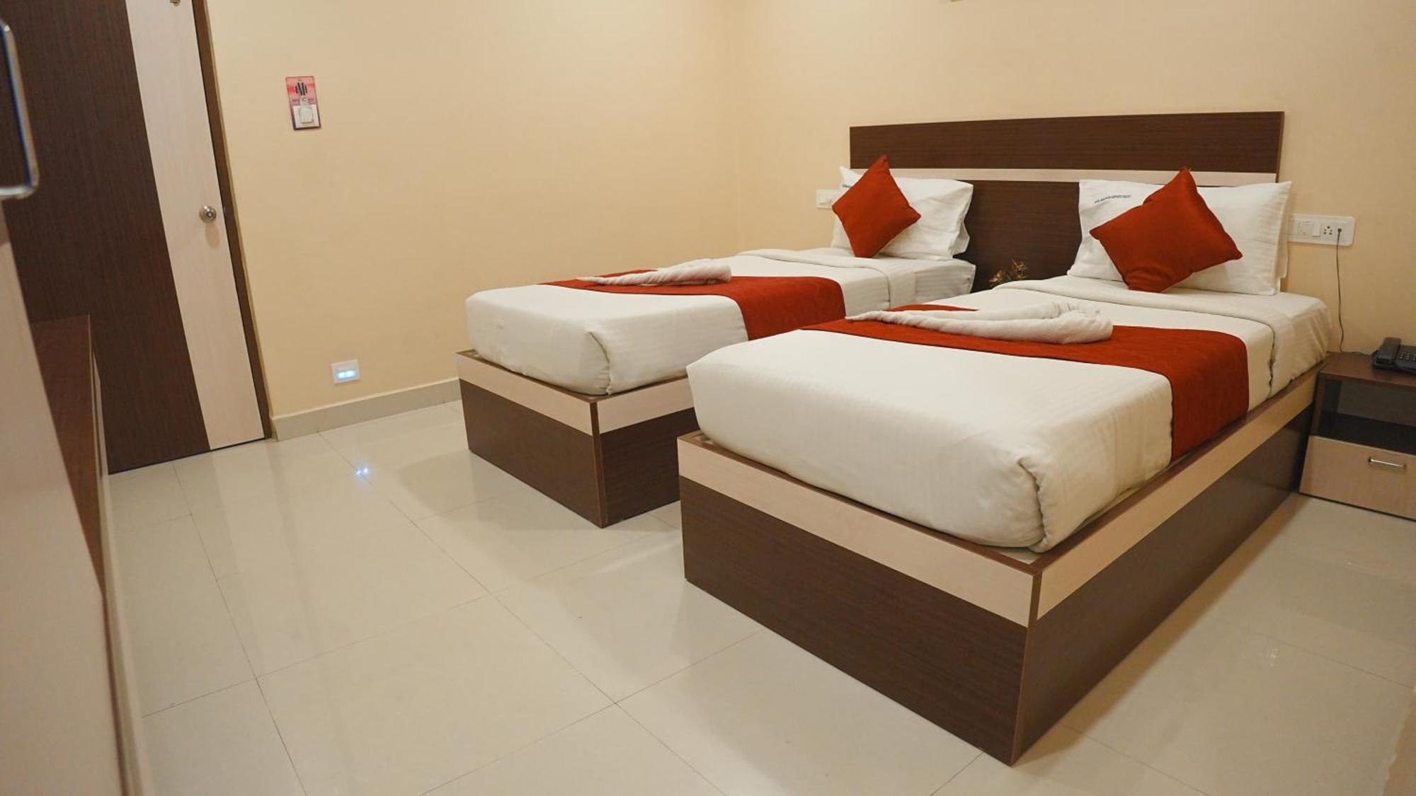 Hotel Mountview Comforts Tirupati Exteriér fotografie